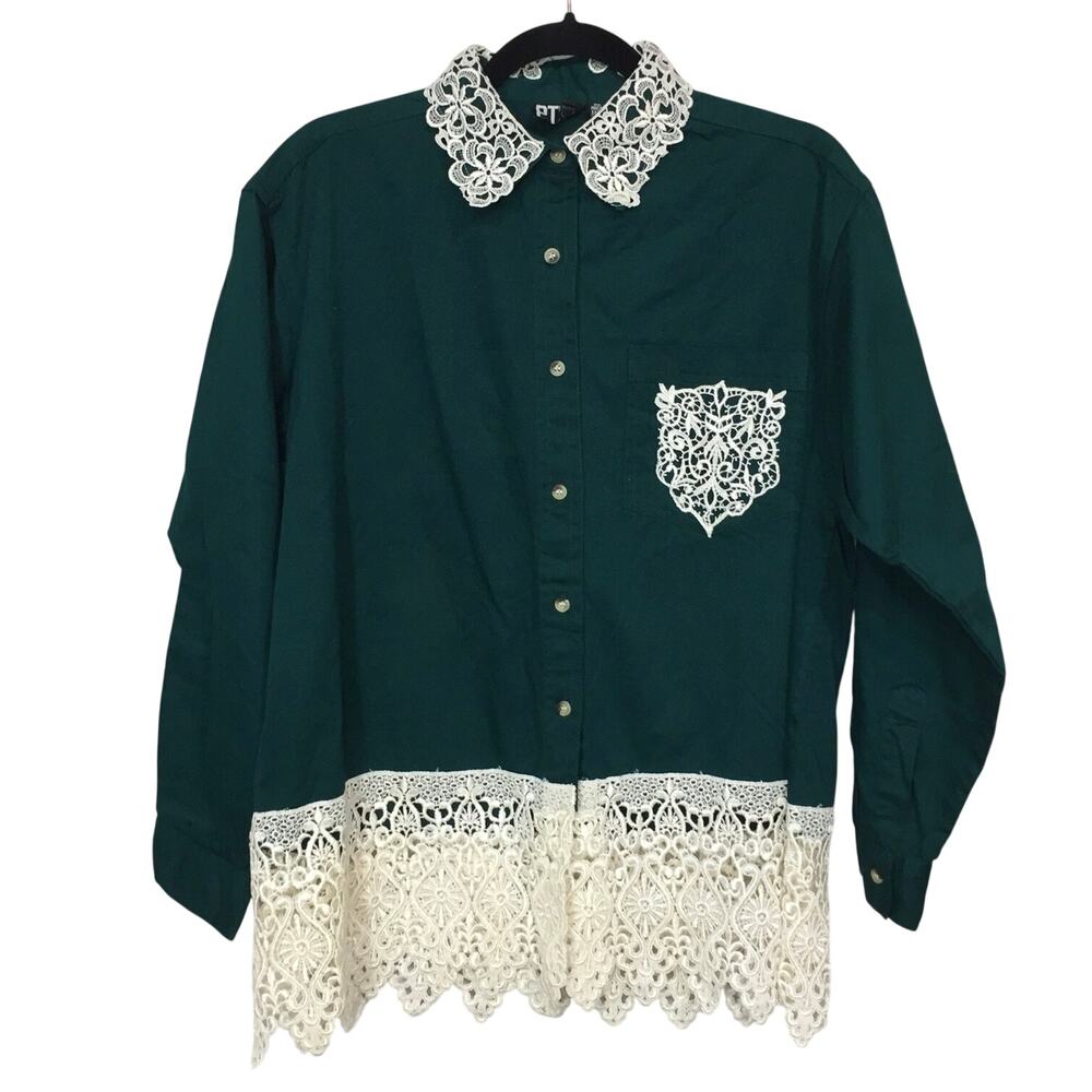 PTNY Vintage Lace Applique Blouse Medium Durable Cotton Button Up Collared Shirt